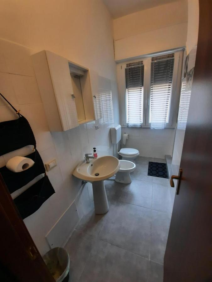 B&B Confine Como Exteriör bild
